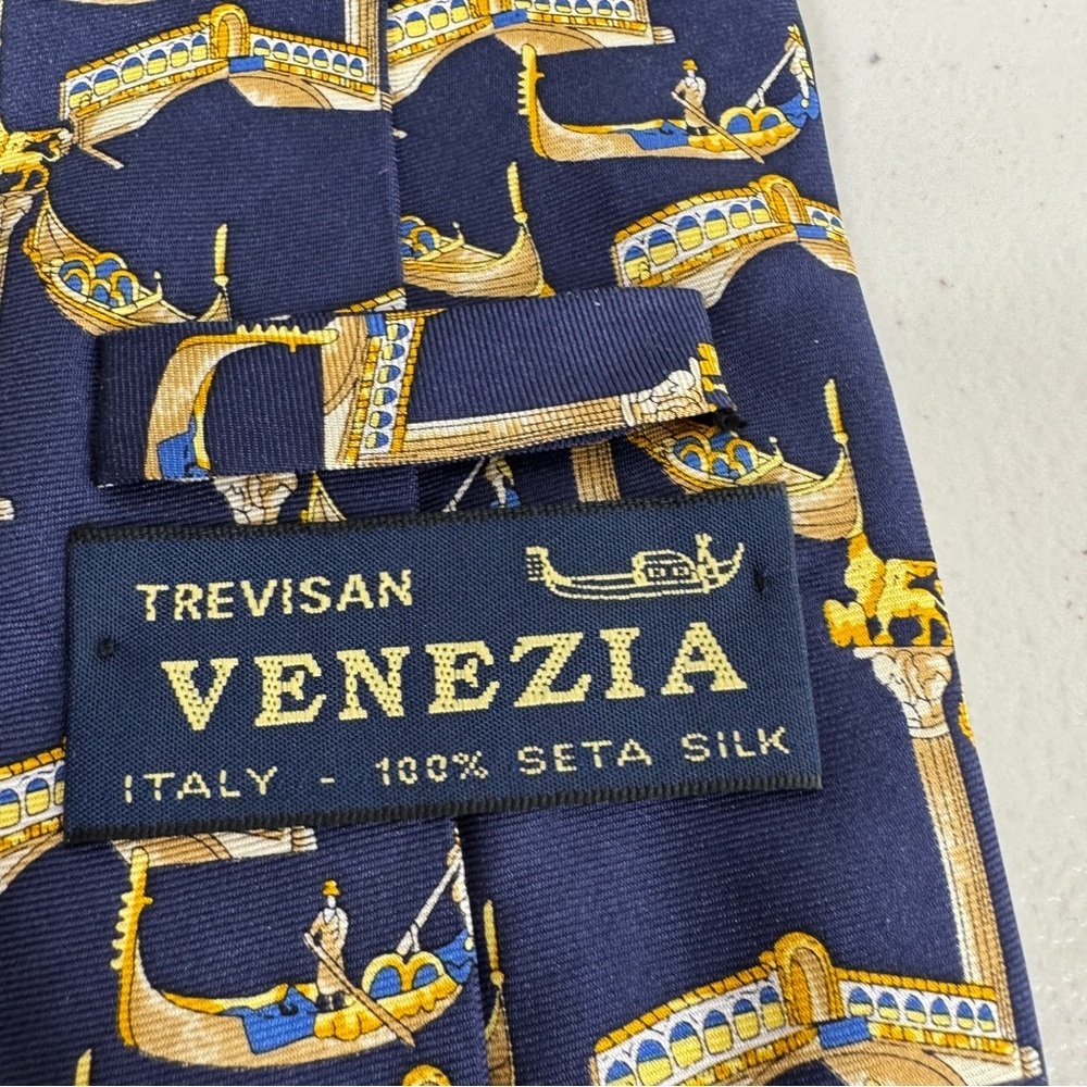 Trevisan Venezia Silk Elegant Navy and Gold Mens Tie Gondola Print Made in Italy - Picture 8 of 16